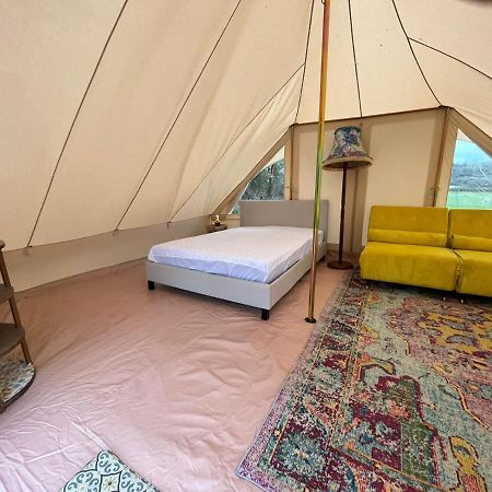 1 Glamping Tent With Kitchen & Electric On Small Family Campsite, No Bedding Supplied Narberth Exterior photo